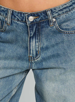 Motomami Mid Rise Barrel Leg Jeans Mid Blue Wash