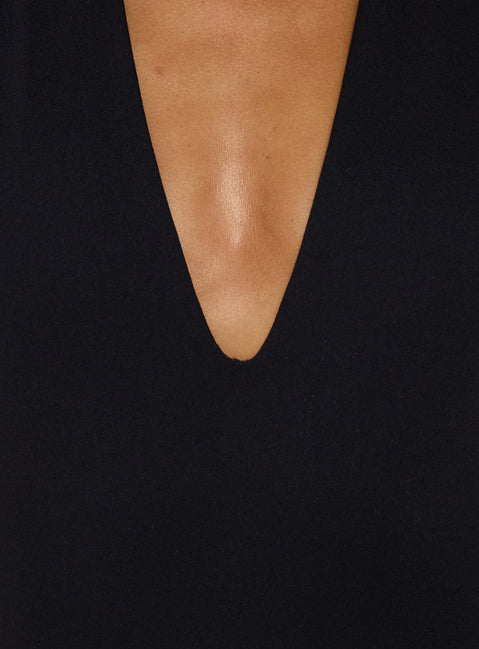 Highlighting the Elira Low Racerback Bodysuit Black womens-bodysuit in sleeveless style detail Princess Polly