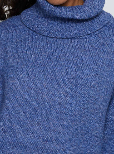 Zephry Turtleneck Knit Sweater Blue
