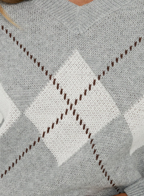 Alaskie V Neck Jumper Grey Argyle