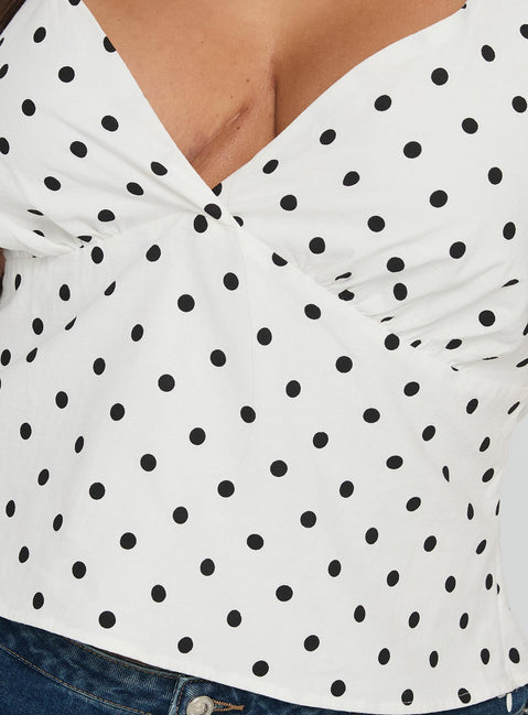 Alter Of Love Halter Top White / Polka Dot Curve