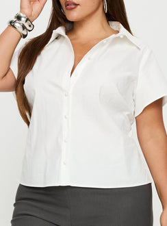 Lift Off Button Up Top White Curve