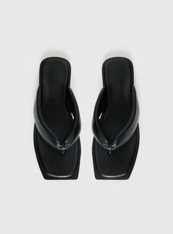 Rylin Puff Thong Sandals Black