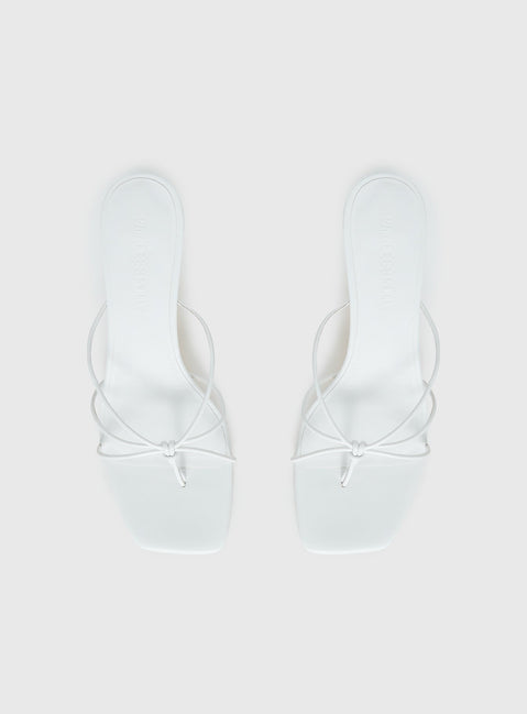 Avedon Heels White