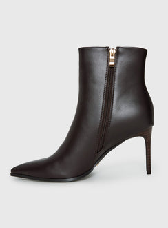 Billini Yordan Pointed Toe Ankle Boots Dark Cacao