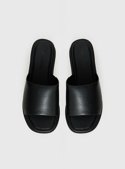 Bayshore Sandals Black