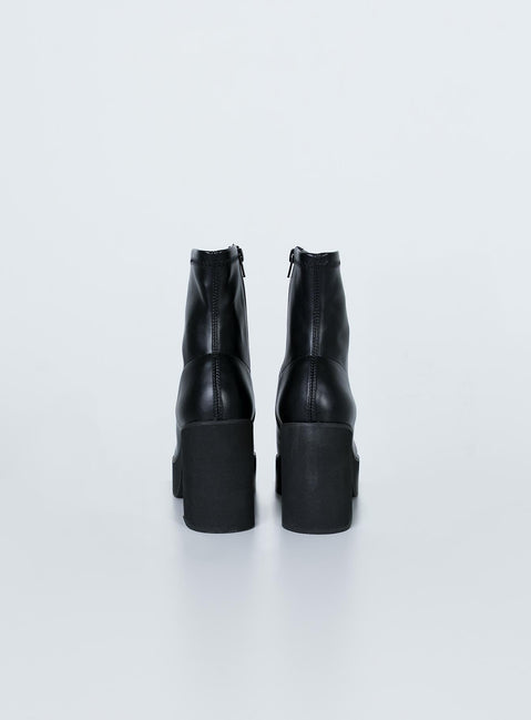 Stillwater Platform Boots Black