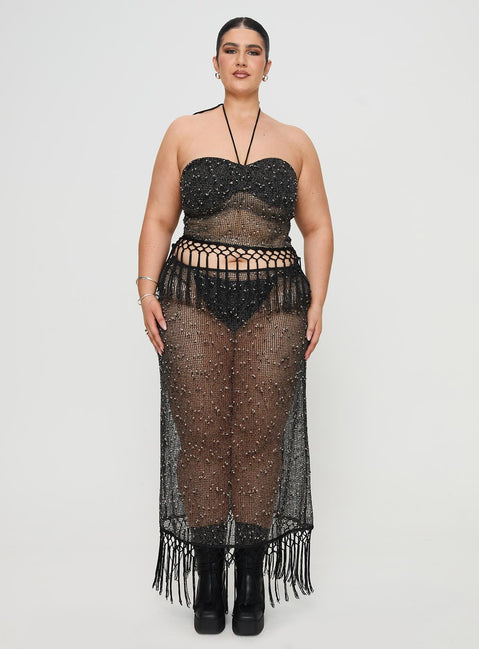   front view of model wearing Princess Polly Alnet Maxi Skirt Black Curve Maxi 