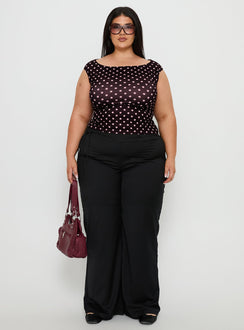 Cheirosa Off Shoulder Top Chocolate / Pink Curve