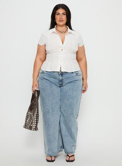 Ellanor Low Rise Straight Leg Light Blue Curve