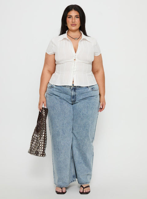 Ellanor Low Rise Straight Leg Light Blue Curve