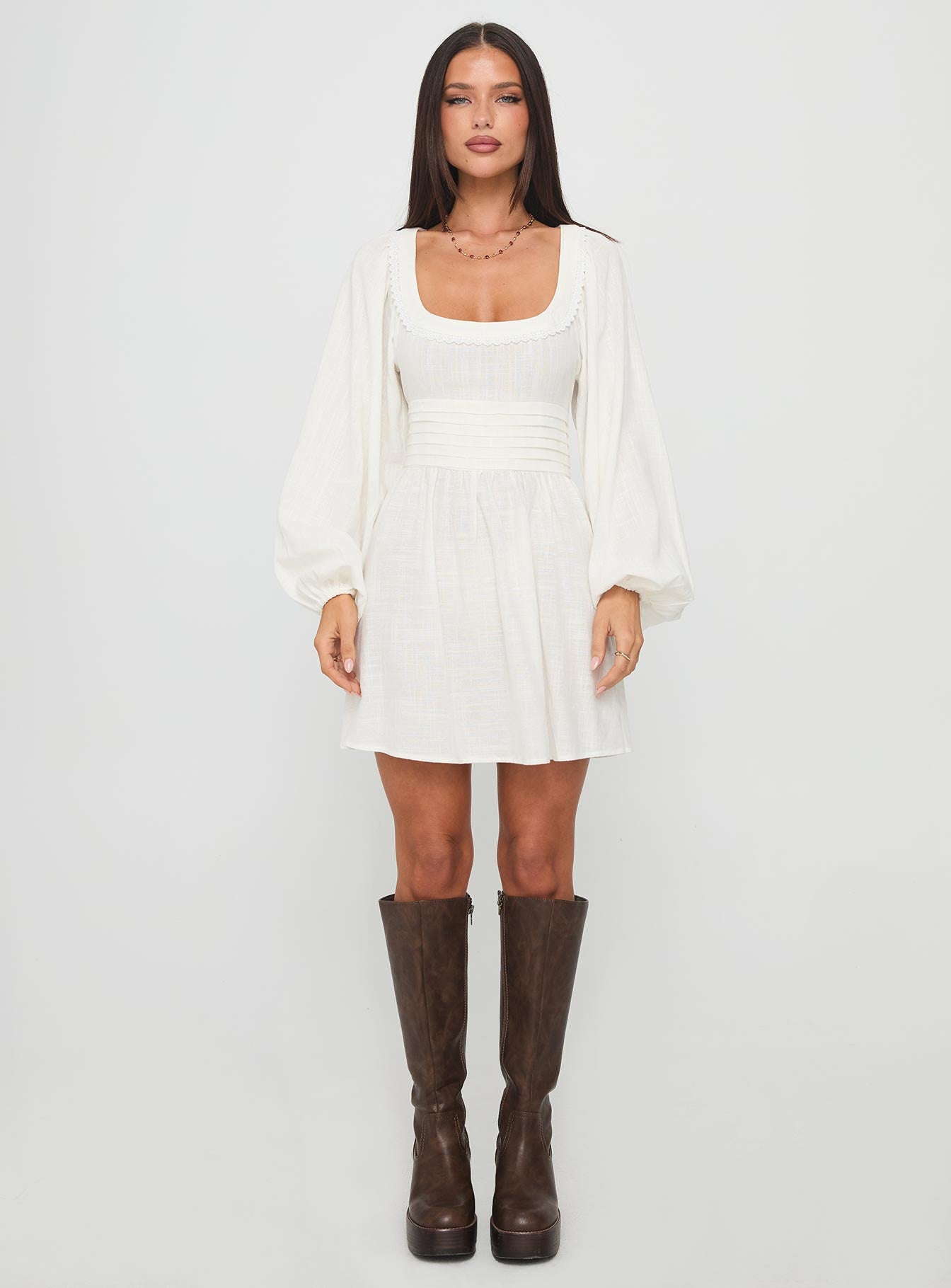 Weyes Long Sleeve Mini Dress White
