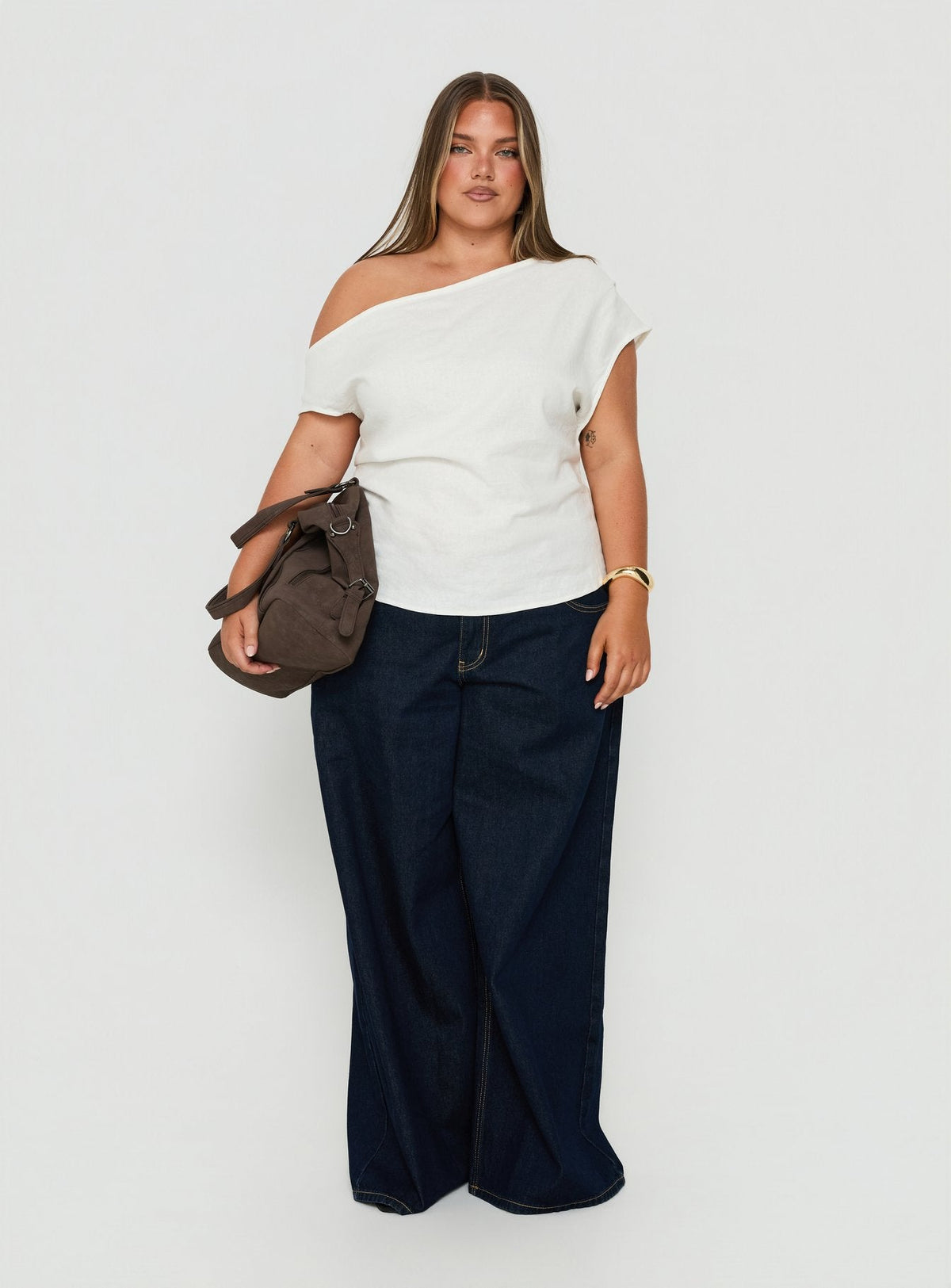 Seasons Change Relaxed Off Shoulder Top White Curve