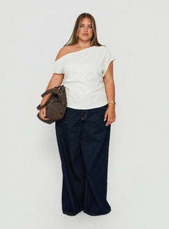 Seasons Change Relaxed Off Shoulder Top White Curve