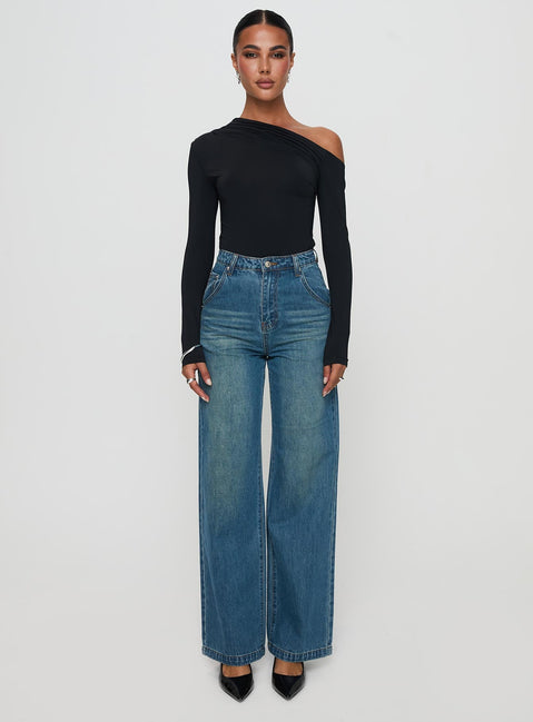 front view of model wearing Princess Polly Antilles One Shoulder Bodysuit Black Full Sleeves 