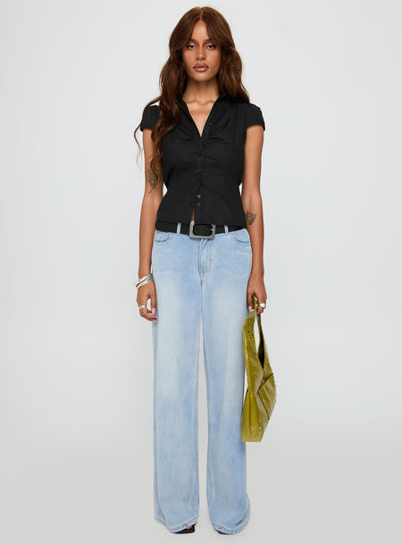 Collective Tops - Arianwyn Short Sleeve Shirt Black featured image