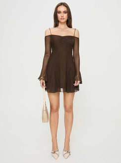 Off the shoulder mini dress Adjustable straps, v neckline, pinched bust, mesh material, invisible zip fastening Good stretch, fully lined  Princess Polly Lower Impact 