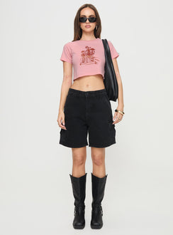 Dark wash denim shorts Belt looped waist, zip & button fastening, six pockets, adjustable waistband with press button fastening Non-stretch material, unlined