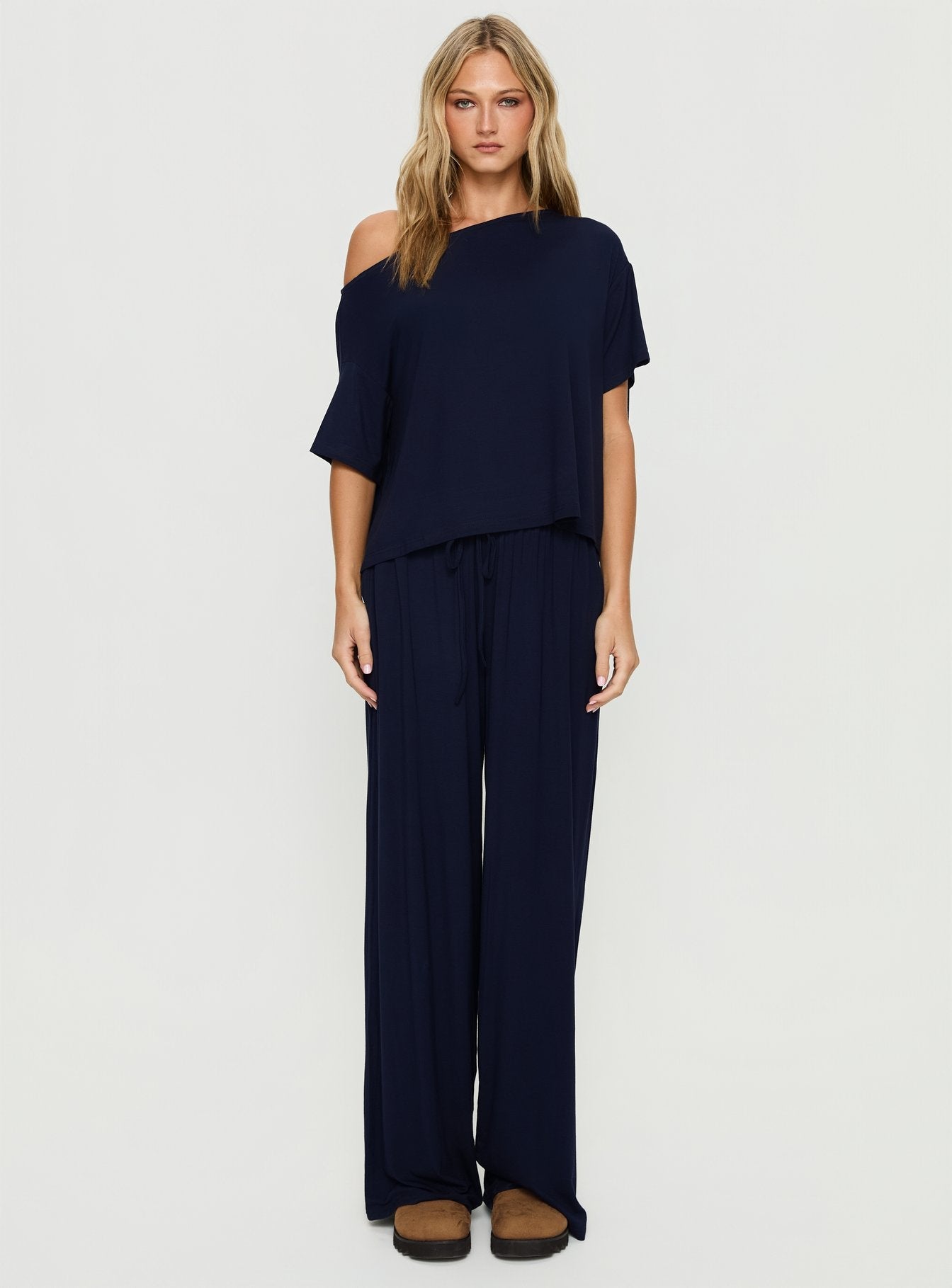 Cozy Hour Sleep Relaxed Off Shoulder Top Navy
