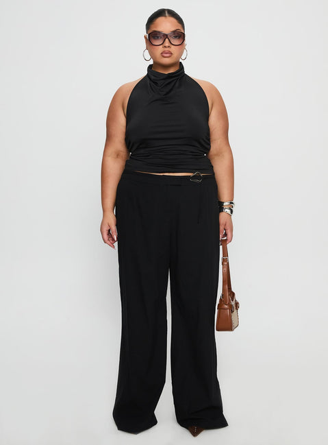 Giggle Top Black Curve