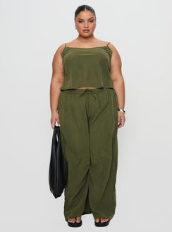 Paigey Set Khaki Curve