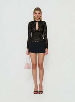 Quinbie Lace Long Sleeve Top Black