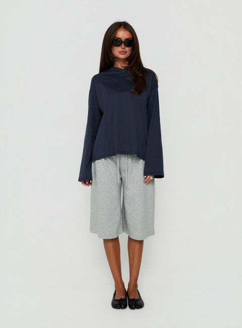 Settle Down Long Sleeve V Neck Top Navy
