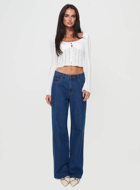 Long sleeve top Scooped neckline, knit material, button fastening at front, tie detail Good stretch, lined bust