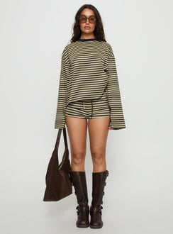 Kourt Bloomer Shorts Beige Stripe