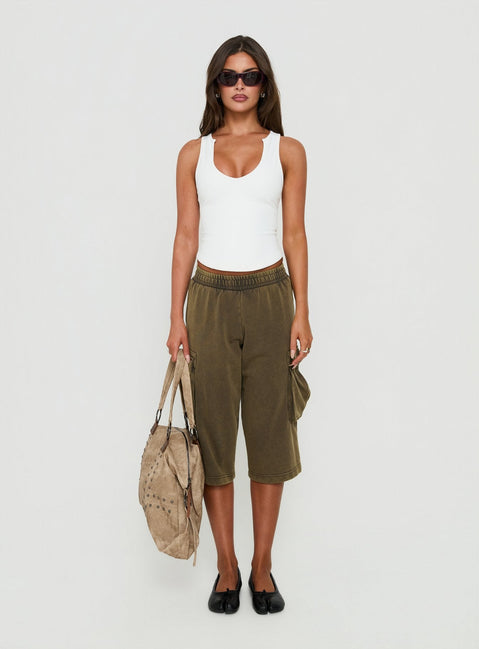 Harleah Wide Cargo Fleece Shorts Brown