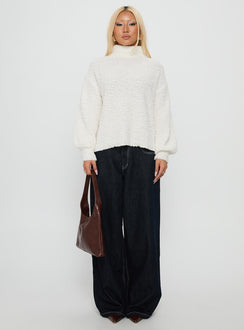 Feyre Boucle Jumper Ivory