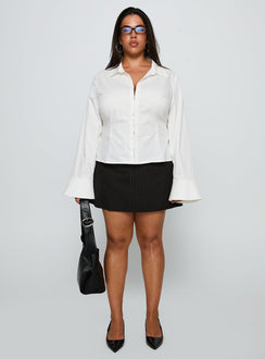 front view of model wearing Princess Polly By The Phone Long Sleeve Collared Top White Curve Full Sleeves V-Neck 