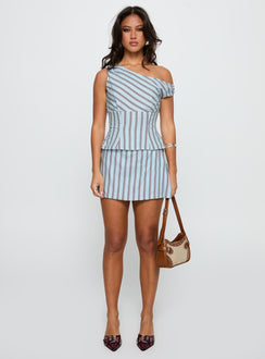 front view of model wearing Princess Polly Gulliver Tie Side Mini Skort Blue / Maroon Stripe High Waisted Shorts 