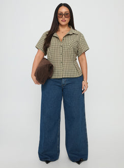 Alma Mater Top Green Check Curve