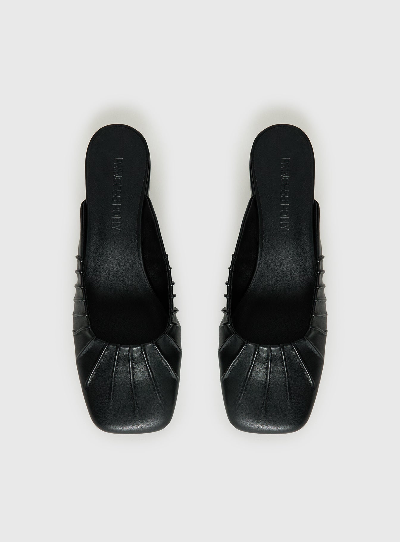 Larietta Ballet Heels Black