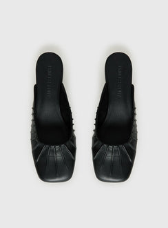 Larietta Ballet Heels Black