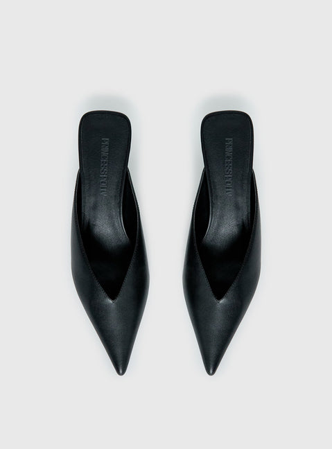 Priella Pointed Toe Kitten Heels Black