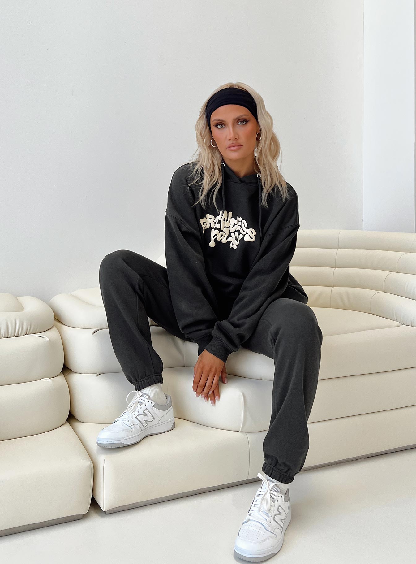 Hoodie Graphic print Drawstring hood Ribbed cuffs and waistband Drop shoulder