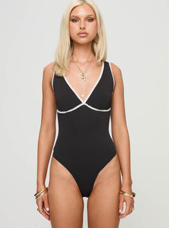 front view of model wearing Princess Polly Hugeaux Bodysuit Black Sleeveless 