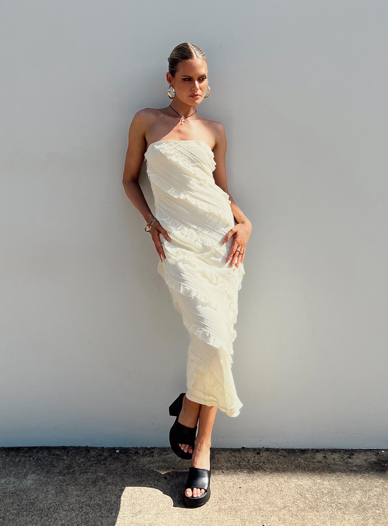 product Princess Polly Scoop Neck Scoop Neck Asymmetric Neckline  Baylie Maxi Dress Yellow