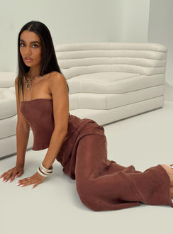 front view of model wearing Princess Polly Lucelia Strapless Top Brown Sleeveless straight 