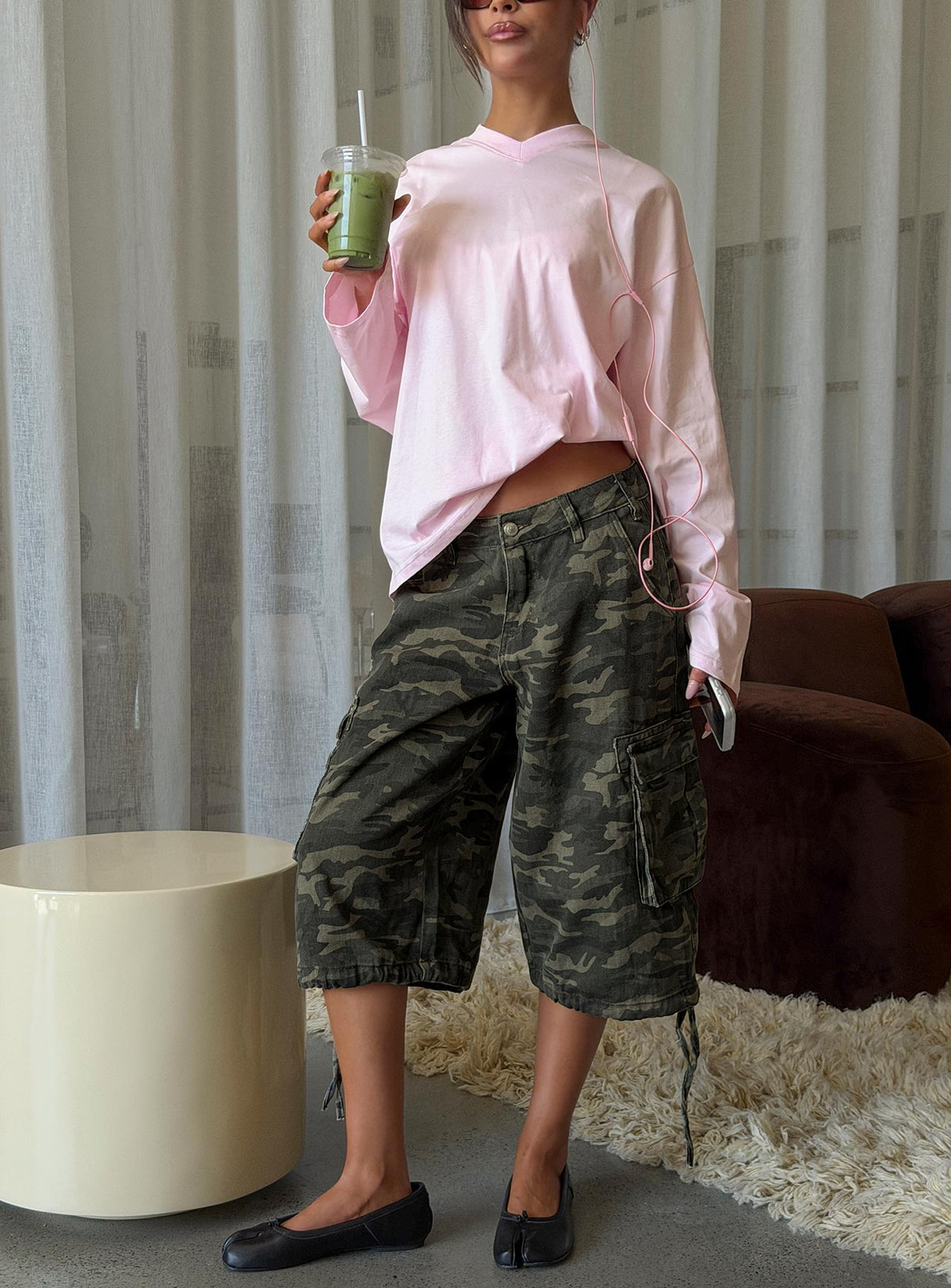 Hudsen Longline Cargo Shorts Camo Petite