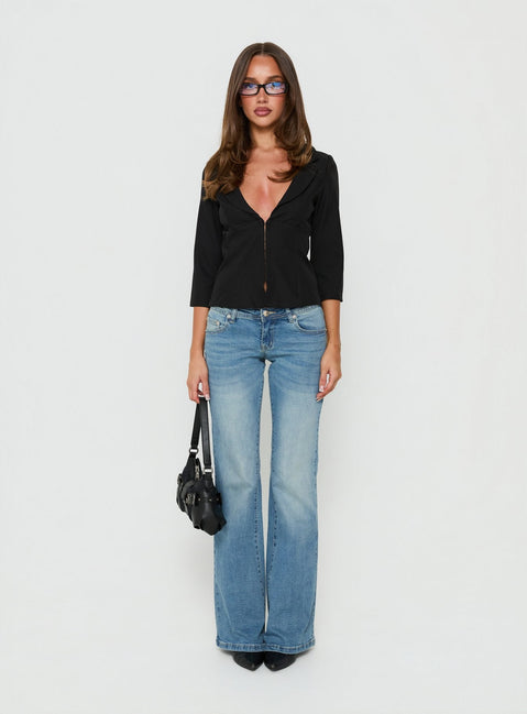 Alyss Ultra Low Rise Flared Jeans Light Vintage Blue