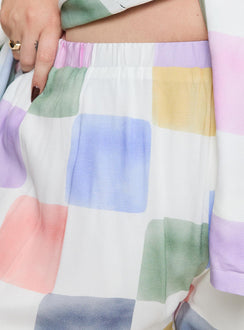 Graphic print two piece set Short sleeve shirt, button fastening down front, lapel collar High rise shorts, elasticated waistband, twin hip pockets