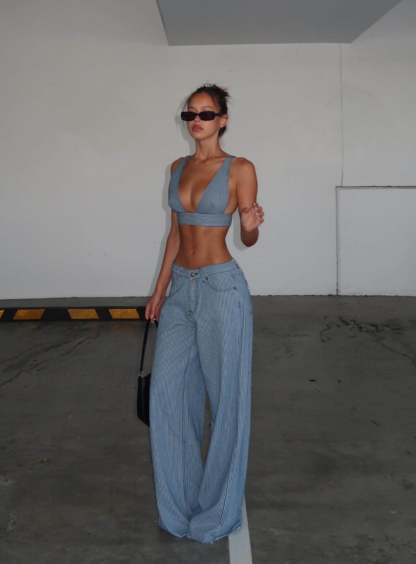 product Princess Polly Mid Rise  Eivissa Baggy Jeans Blue Denim Stripe