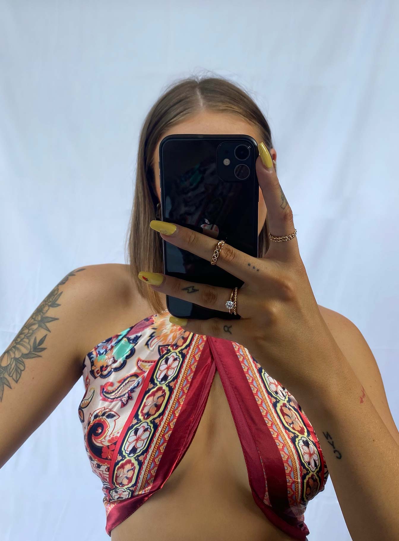 Gemini Satin Scarf Burgundy