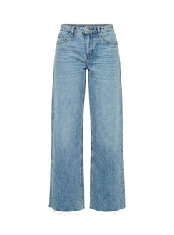 Showcasing the Darla Low Rise Straight Leg Jean in Vintage Light Blue as womens jeans with low-rise detail Princess Polly