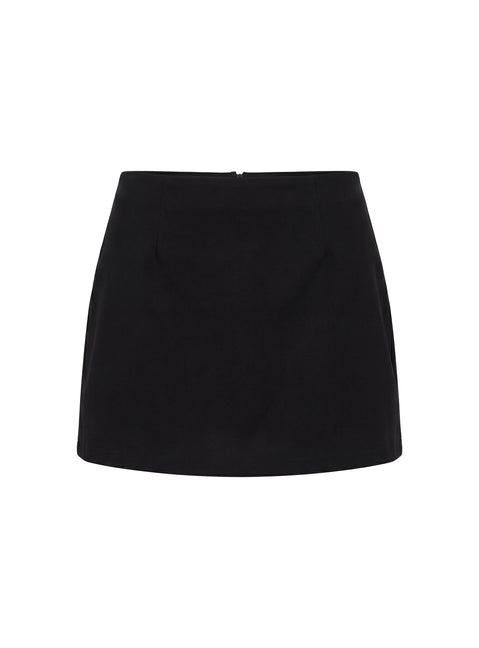 Gigi Skort Black Petite