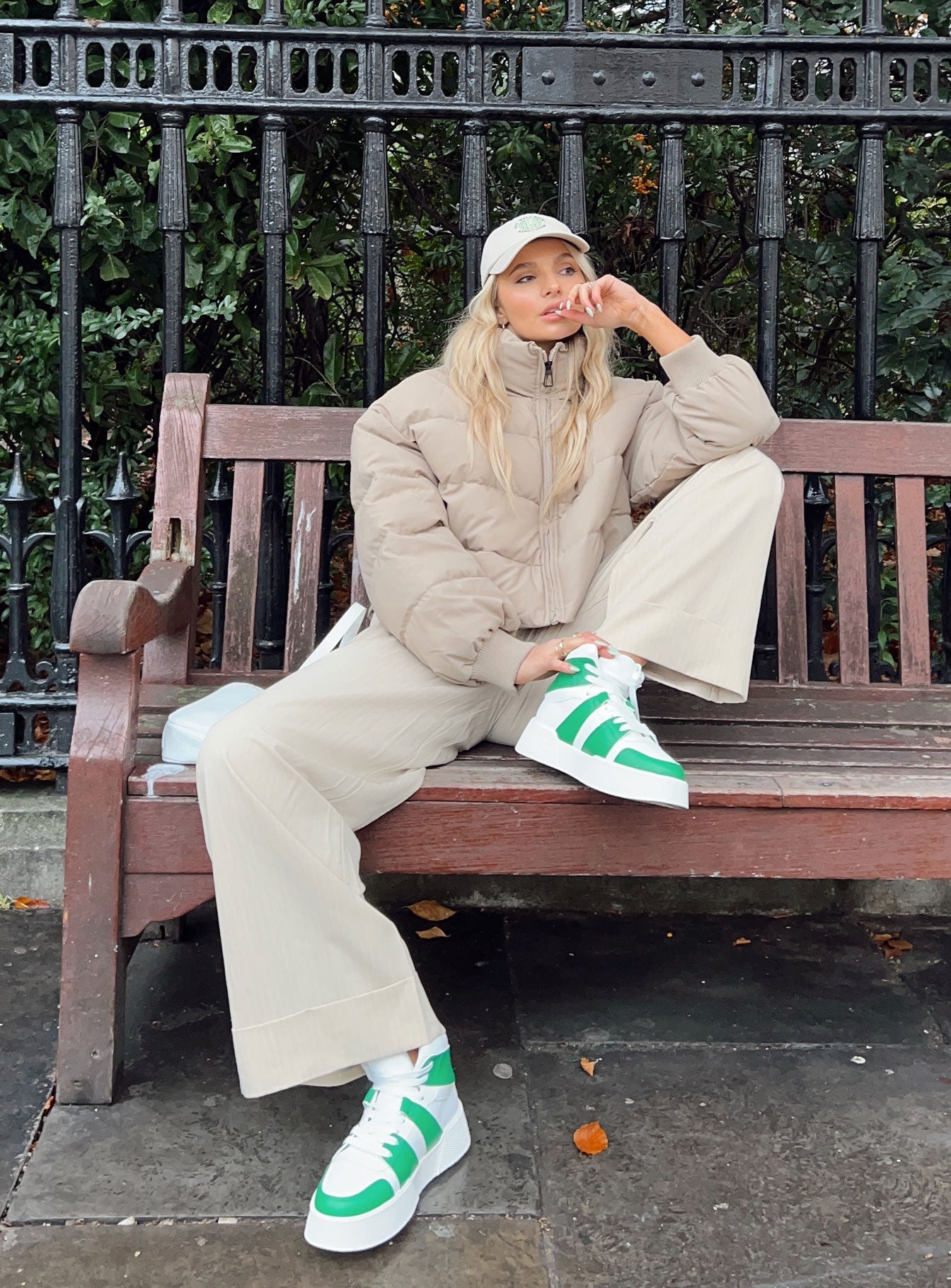 Puffer jacket Oversized fit Zip front fastening High neckline Relaxed sleeves with elasticated cuffs Single internal pocket Fully lined