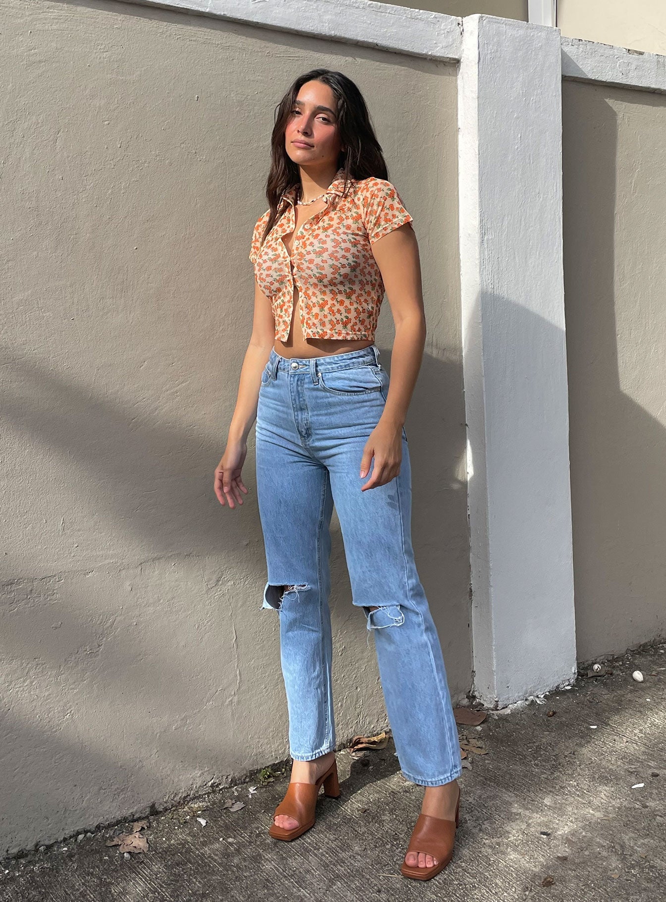 Front view of model wearing  front Princess Polly High Waisted  Holland Jeans